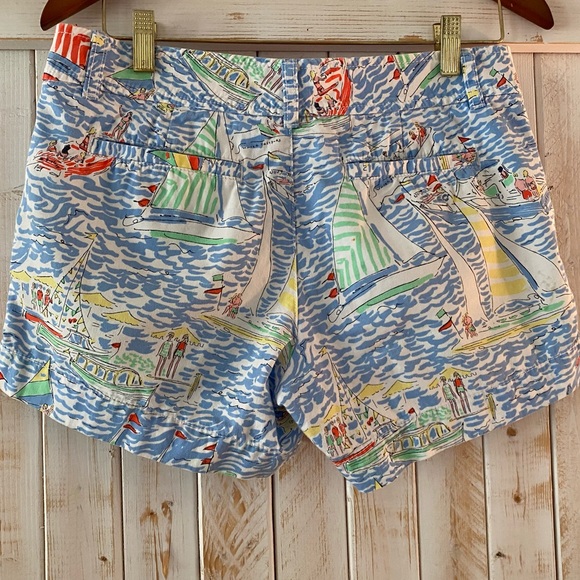Lilly Pulitzer sailboat print shorts, size 4 - Picture 2 of 5